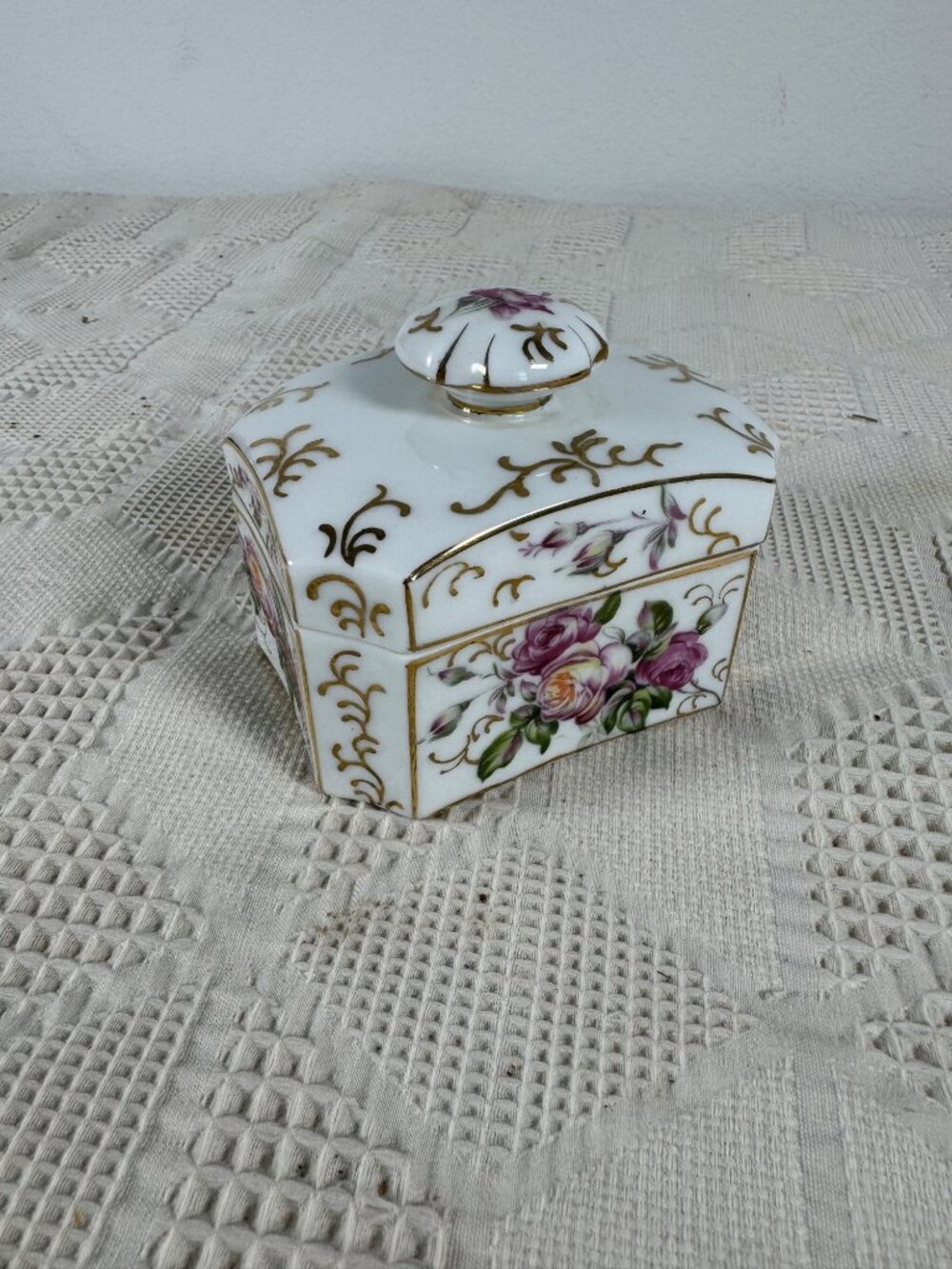 Vintage Matson Hand Painted Porcelain Trinket Box w Floral and Gold Design Japan